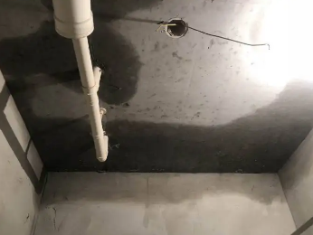 长沙市卫生间漏水维修公司专业解析下长沙市卫生间漏水维修的处理方法